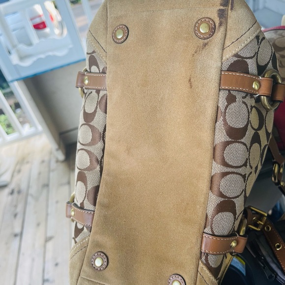 Coach Brown Signature Canvas And Leather Shoulder Bag - Picture 2 of 15